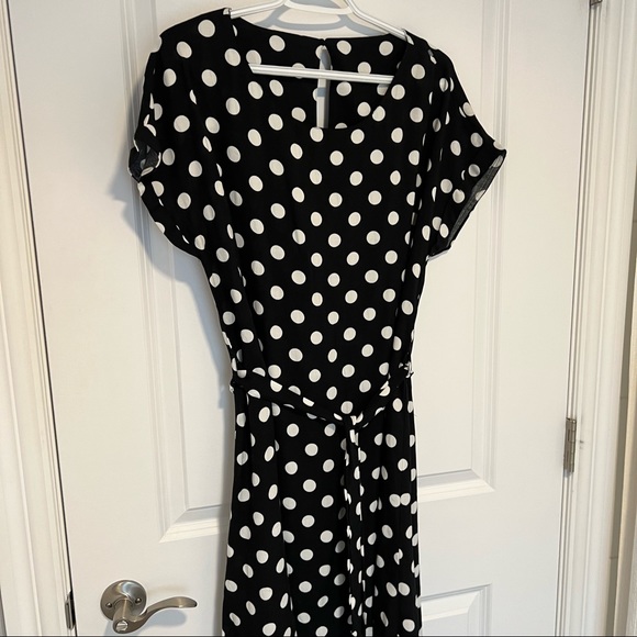 JDY Star Polka Dot Short Sleeve Midi Dress in Black - Picture 4 of 10